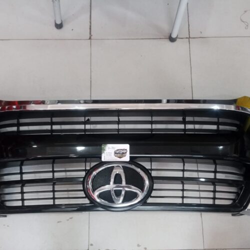 Front grill Hilux
