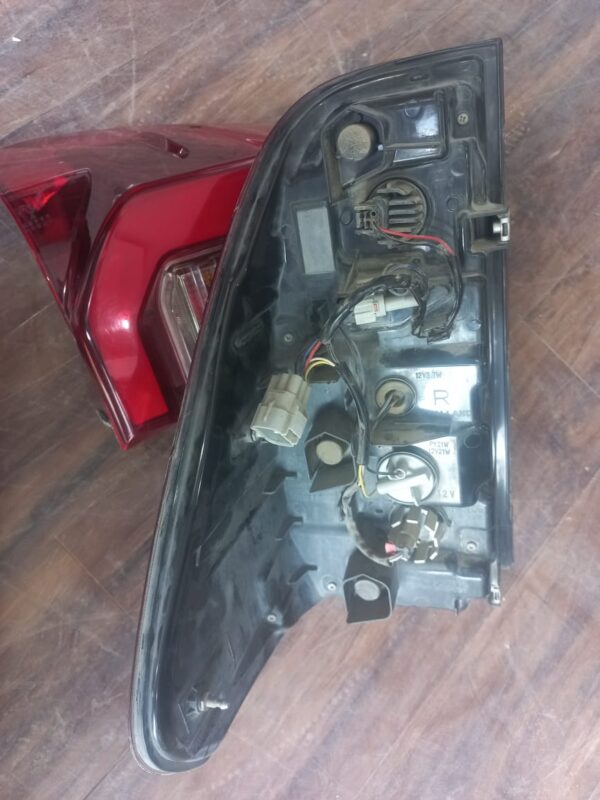 Hilux Roco back Light - Image 3
