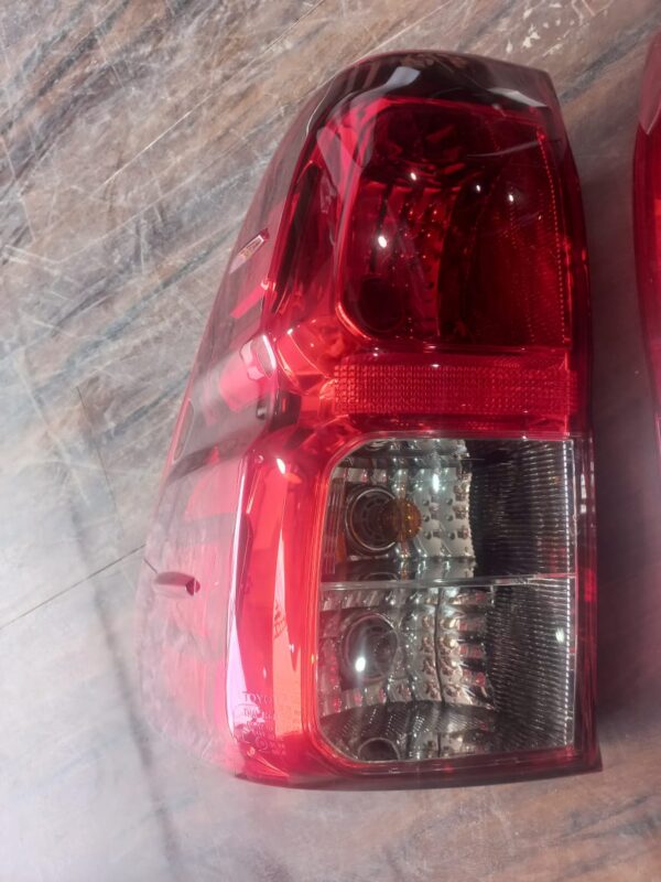 Hilux Revo Back Light - Image 2